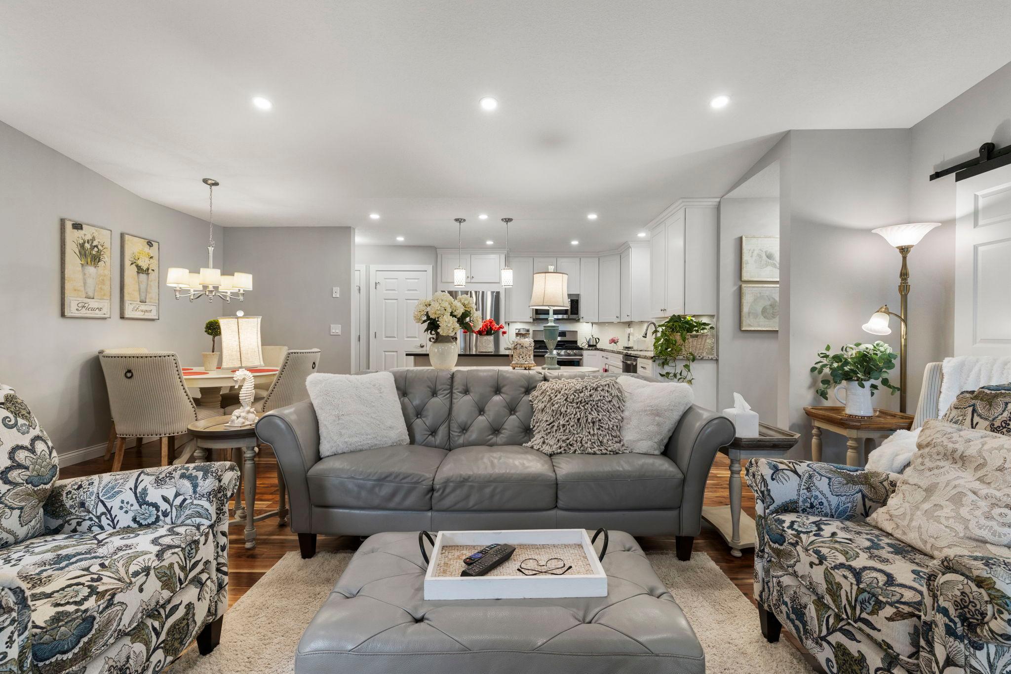 21-web-or-mls-1185 Weston Ln N-78.jpg