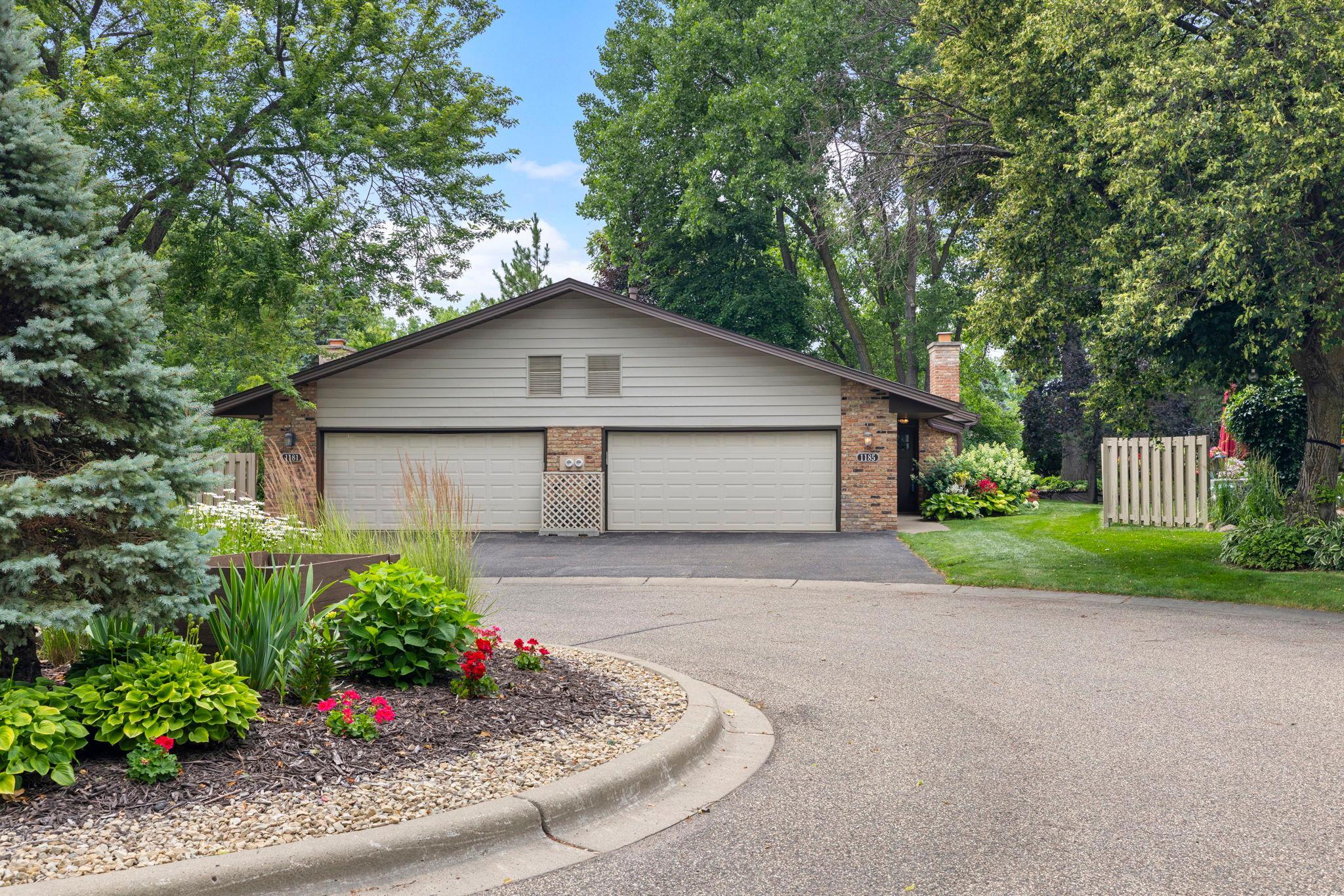 4-web-or-mls-1185 Weston Ln N-192.jpg