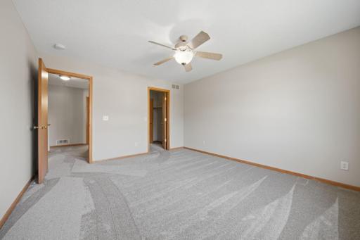 17077 Eagleview Way, Farmington, MN 55024