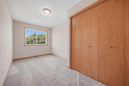 17077 Eagleview Way, Farmington, MN 55024