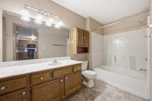 Hollywood Bathroom