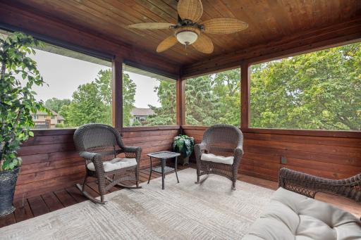 6051 Goodview Trail N, Hugo, MN 55038