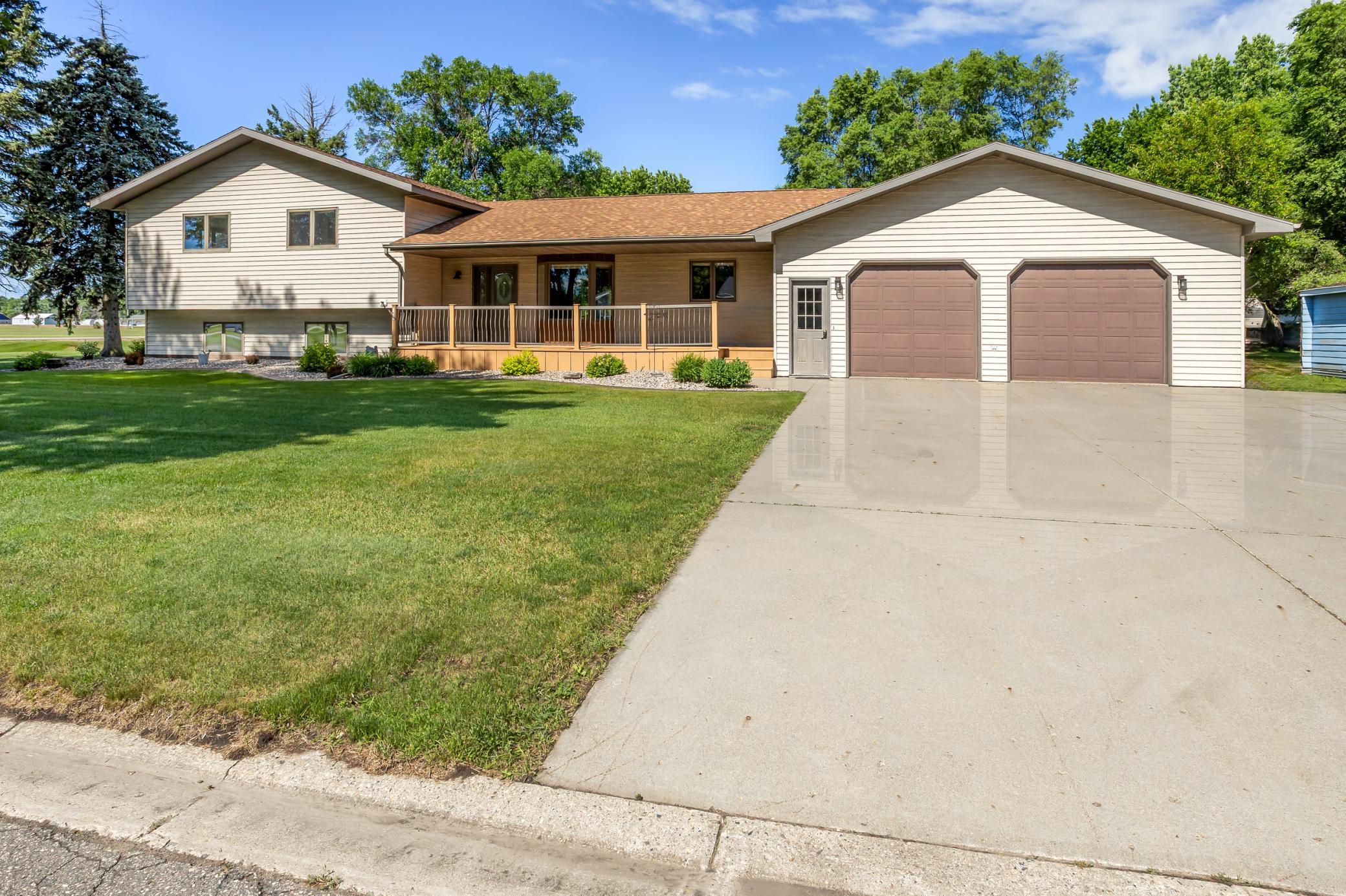 7096577