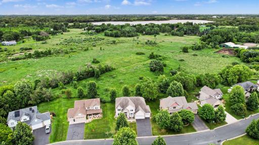 6452 Pheasant Hills Drive, Hugo, MN 55038