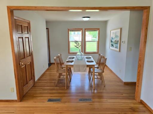 2011 Northwood Drive, Saint Paul, MN 55109