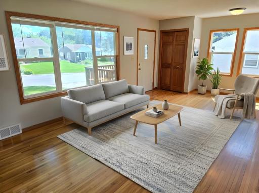 2011 Northwood Drive, Saint Paul, MN 55109