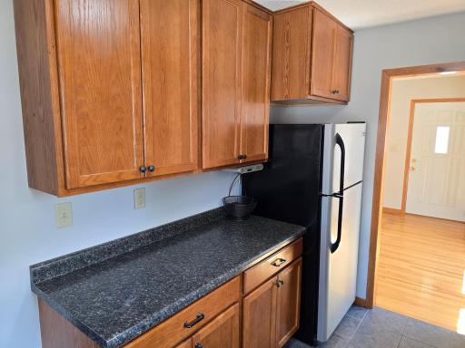 2011 Northwood Drive, Saint Paul, MN 55109
