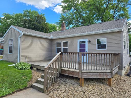 2011 Northwood Drive, Saint Paul, MN 55109