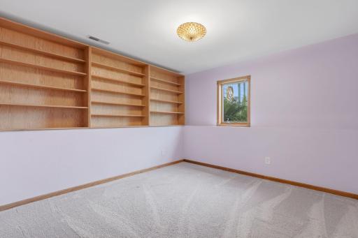 483 Prairie Lane, Hudson, WI 54016