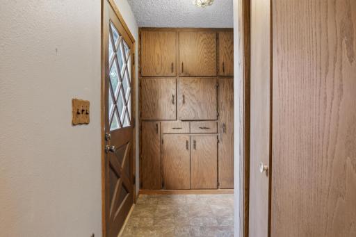 370 3rd Street NW, Valley City, ND 58072