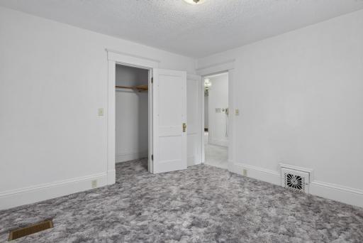 370 3rd Street NW, Valley City, ND 58072