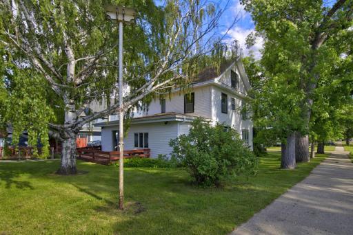370 3rd Street NW, Valley City, ND 58072