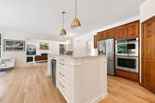 11499 Ashley Court, Inver Grove Heights, MN 55077