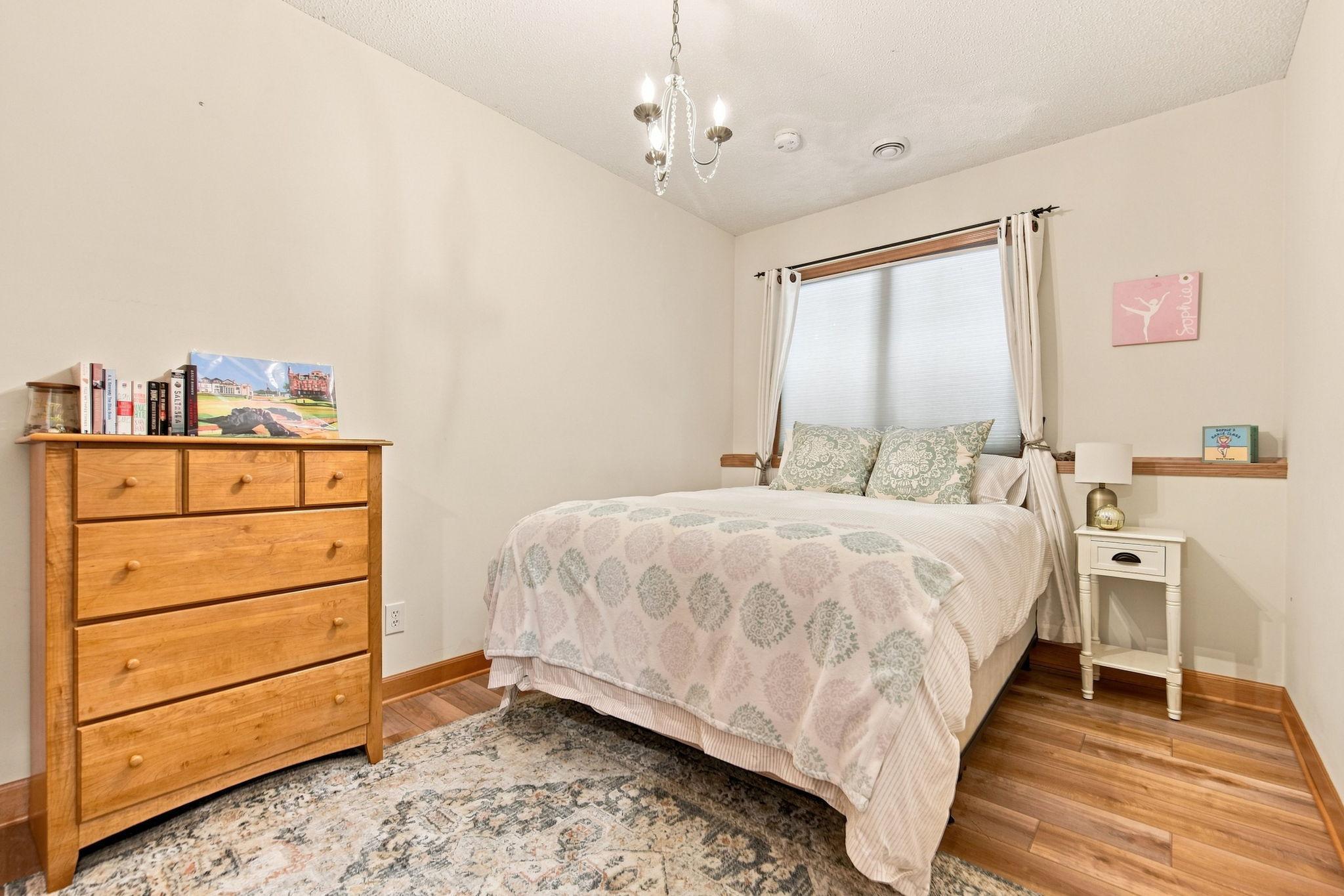 Wow! another bedroom #5