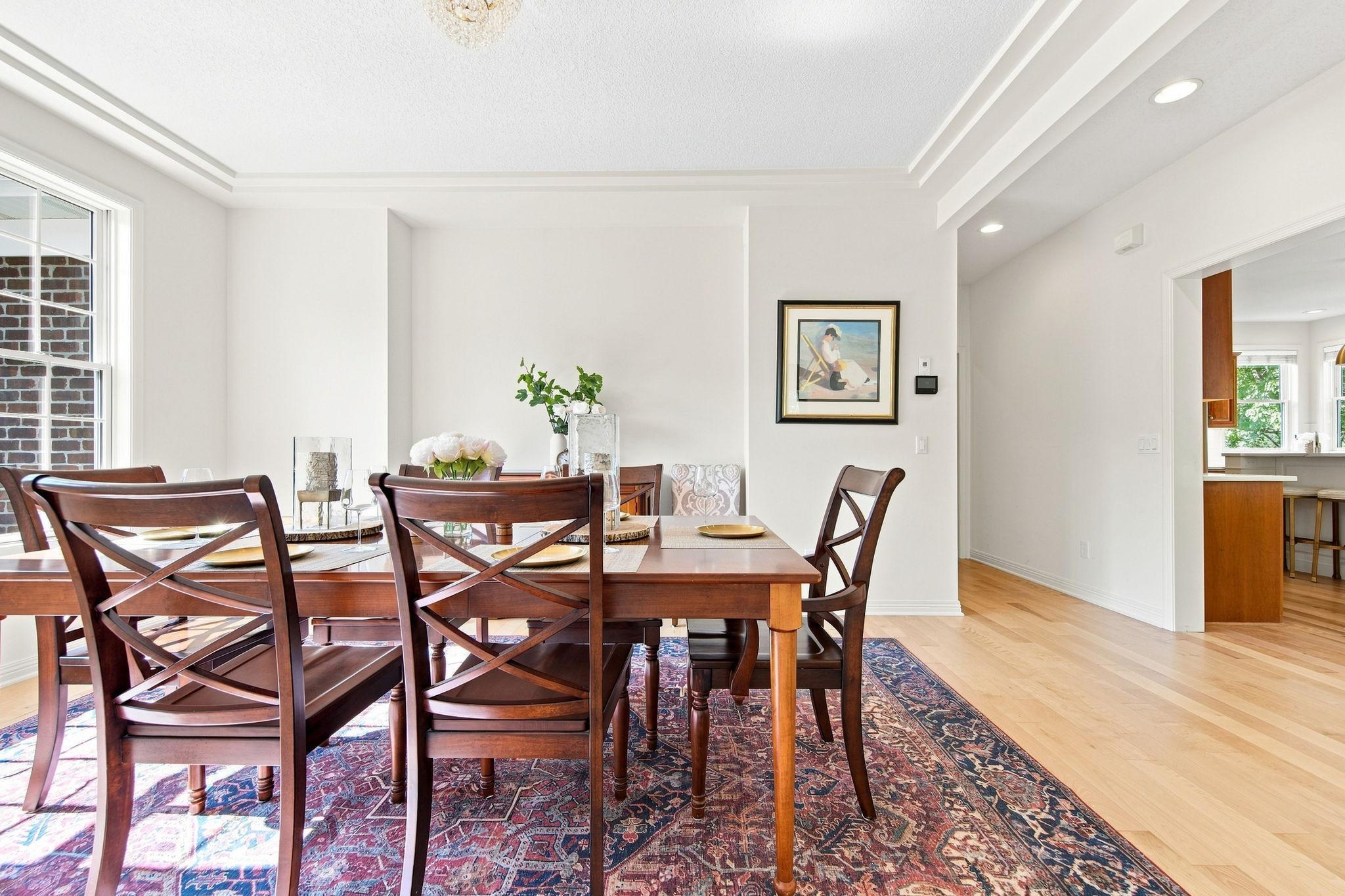 This Dining room is Large w niche