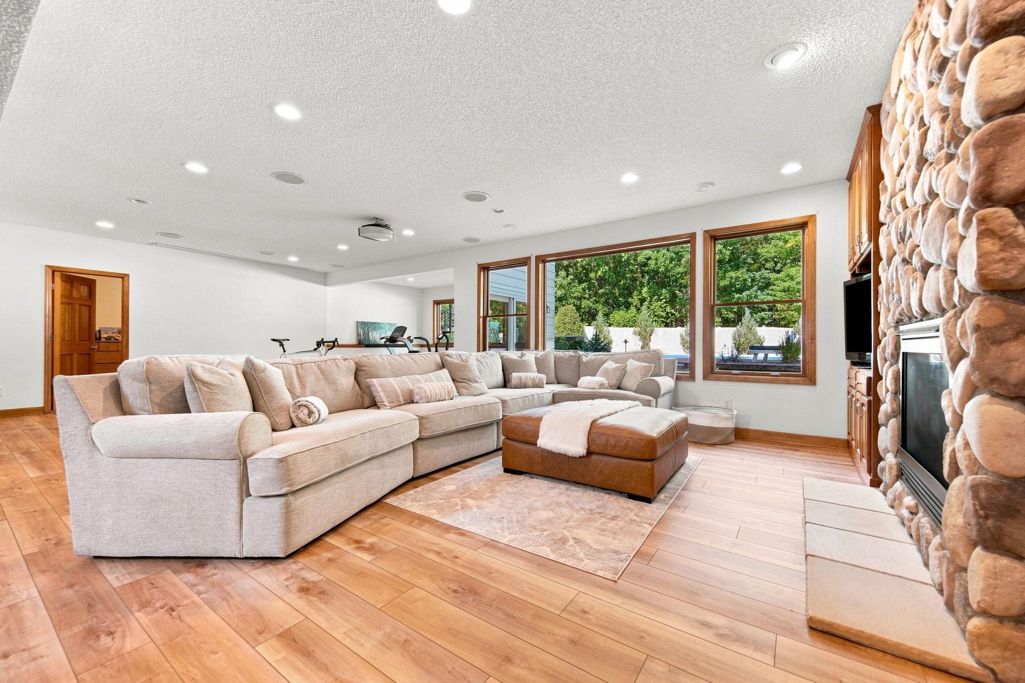 Family room entertaining area