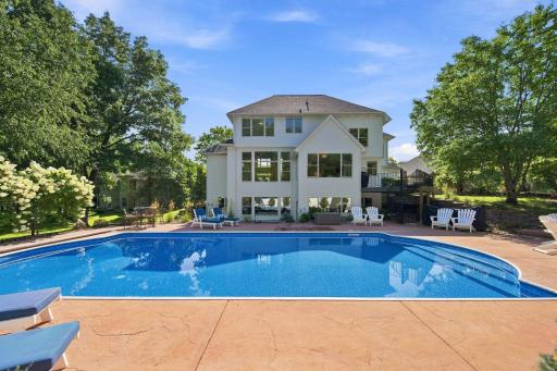 11499 Ashley Court, Inver Grove Heights, MN 55077