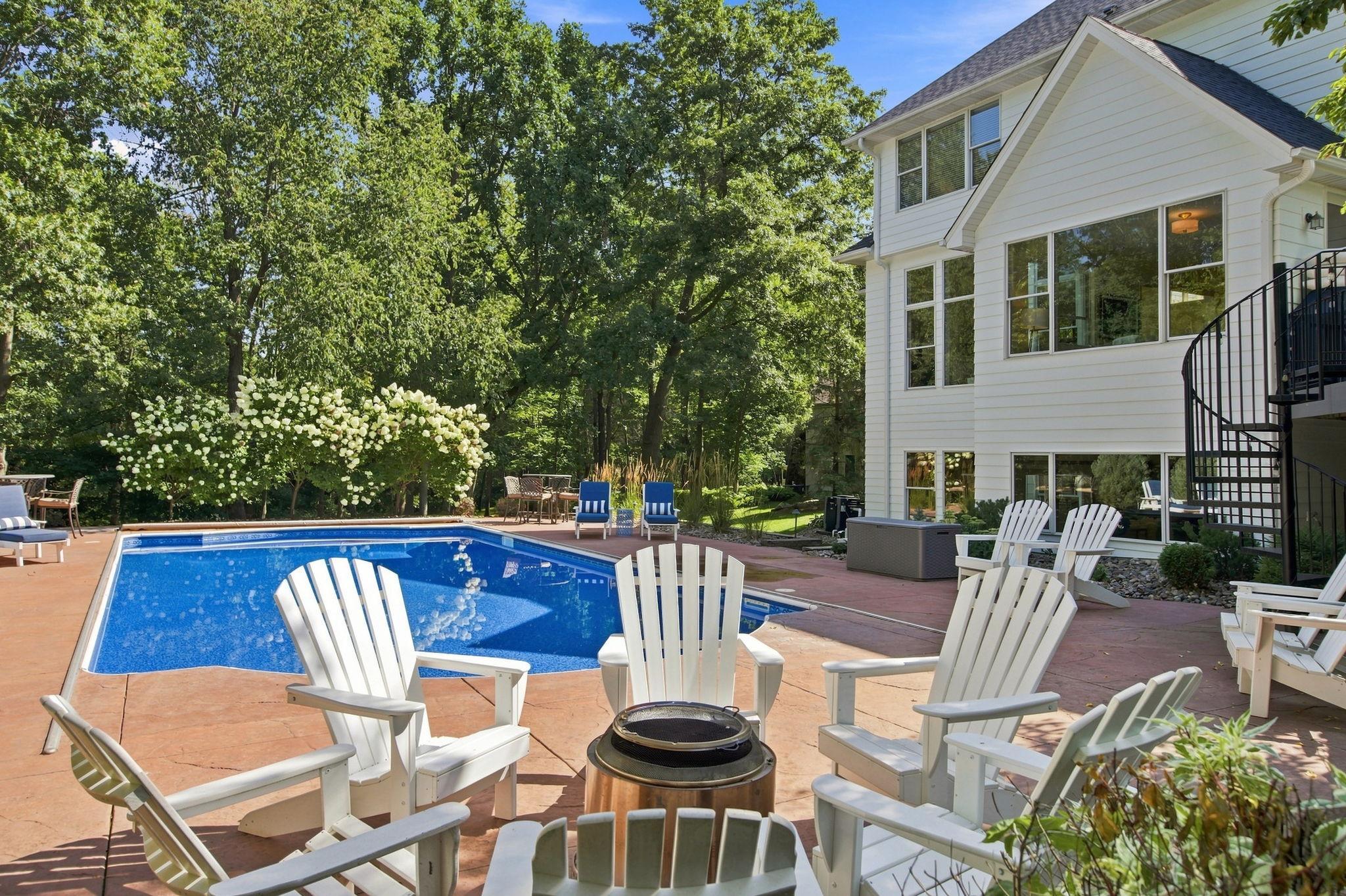 Fire pit location