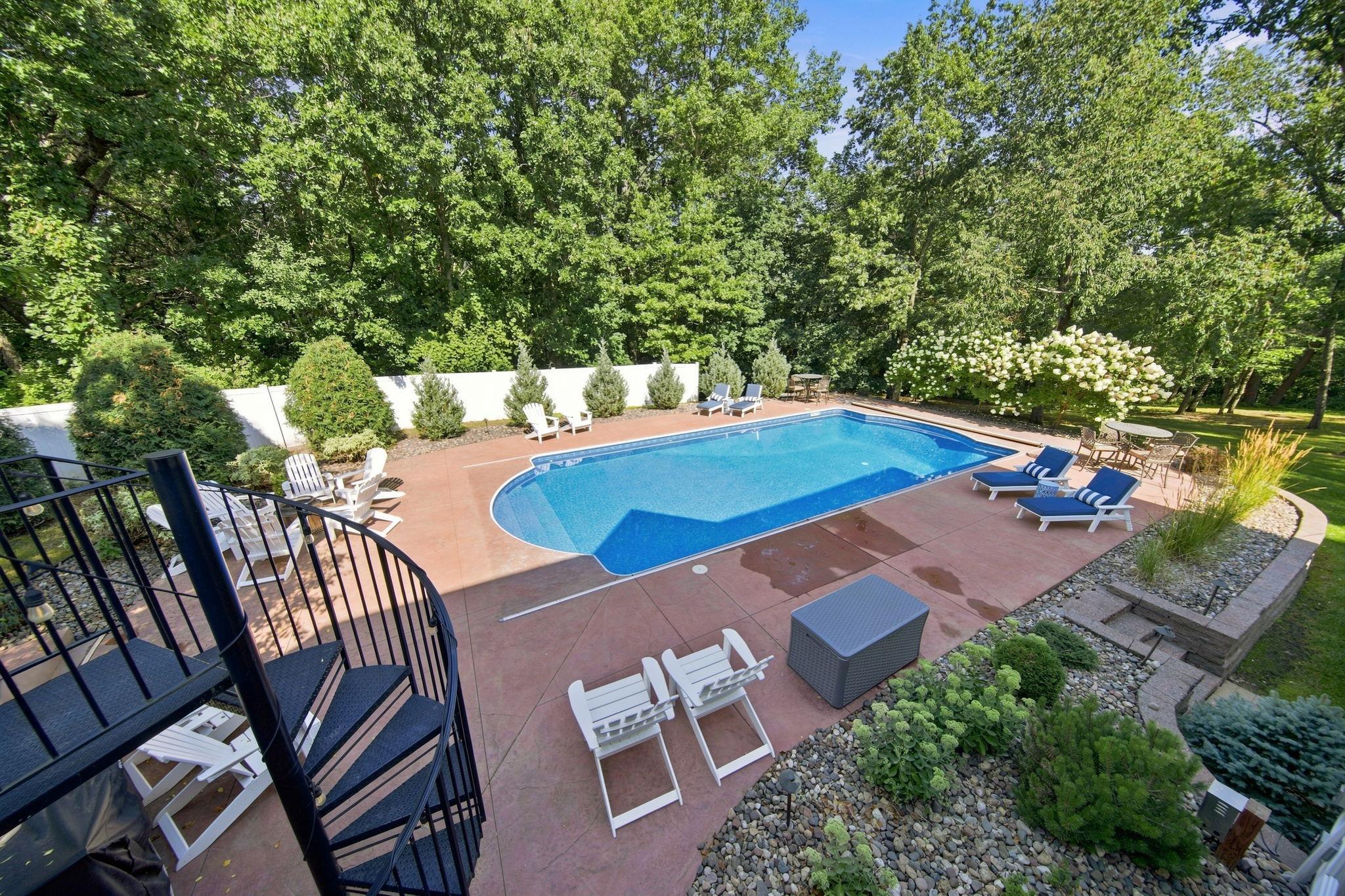Easy way to the pool from main level or walkout lower level