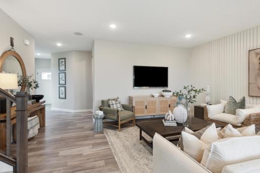 10375 Ithaca Lane N, Maple Grove, MN 55369