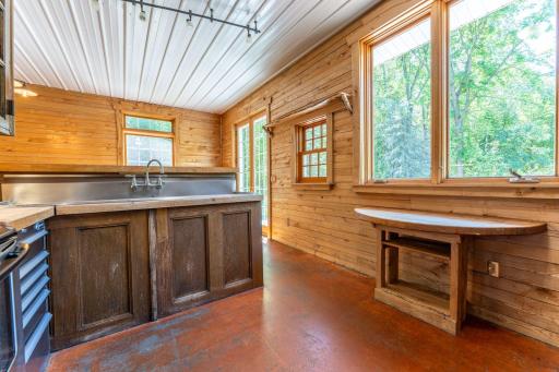 9374 Alango Road, Angora, MN 55703