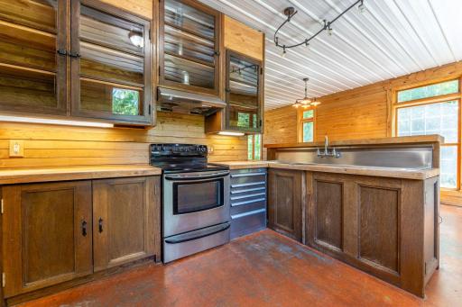 9374 Alango Road, Angora, MN 55703
