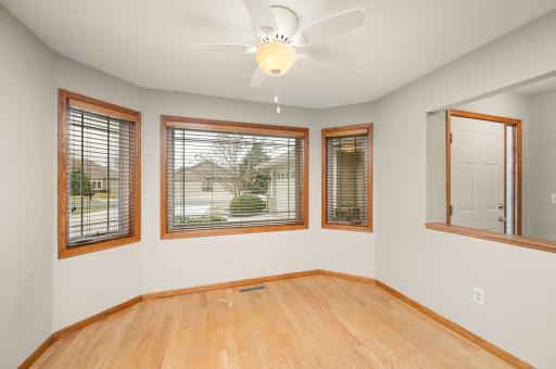 Enjoy the daylight during your meal with large bay window.