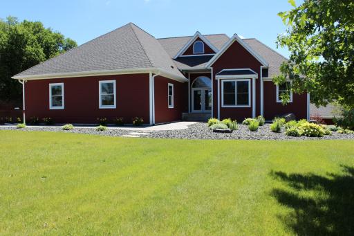 75184 118th Avenue, Blooming Prairie, MN 55917