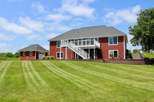 75184 118th Avenue, Blooming Prairie, MN 55917