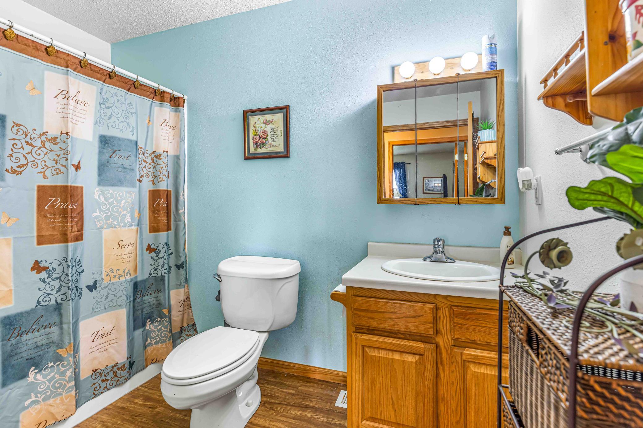313 W 3rd Ave S Ada-39.jpg