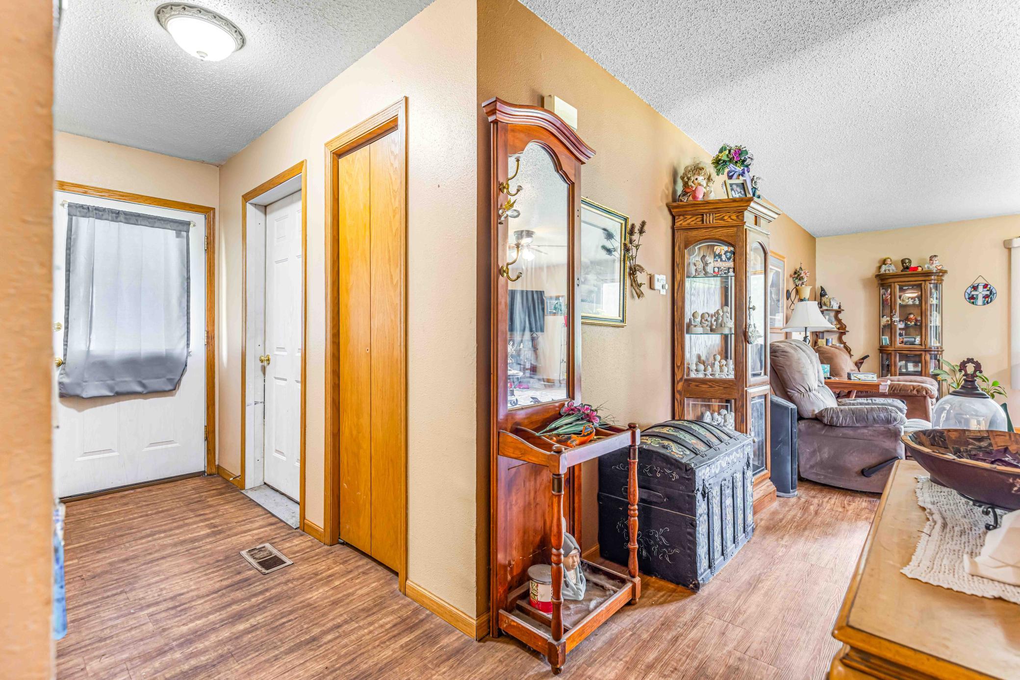 313 W 3rd Ave S Ada-22.jpg