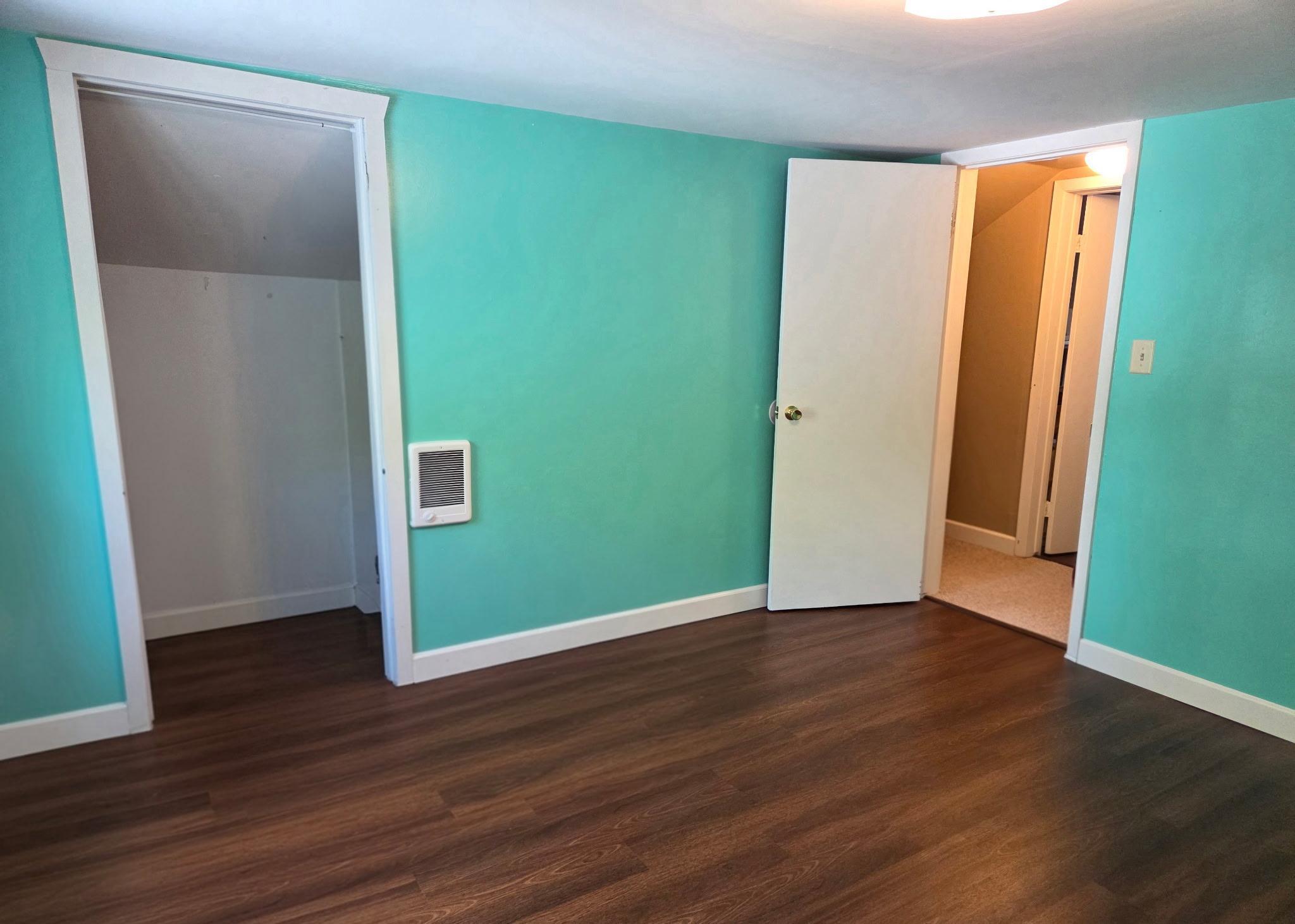 Upper Bedroom 1