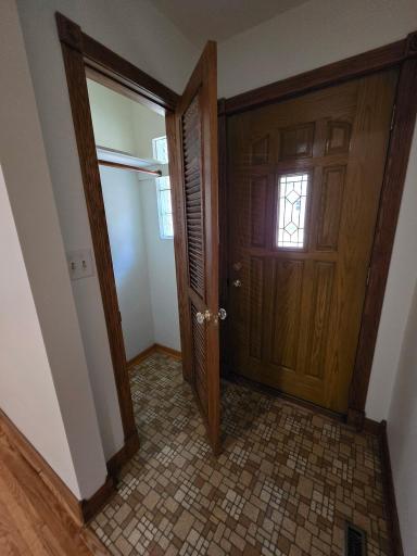 806 Lincoln Avenue, Albert Lea, MN 56007