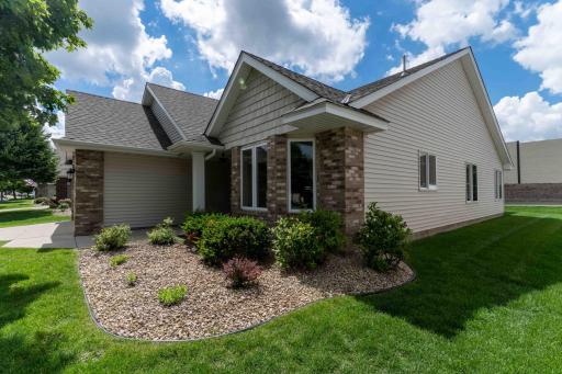 2880 126th Avenue NW, Coon Rapids, MN 55448