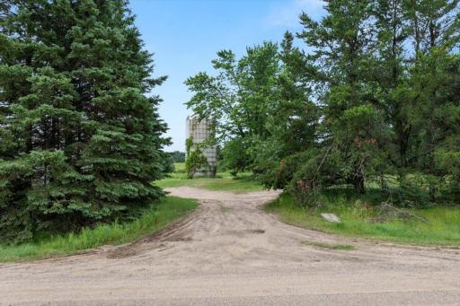 7625 96th Street SW, Motley, MN 56466