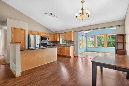 4928 159th Street N, Hugo, MN 55038