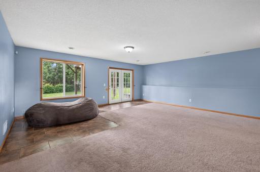 4928 159th Street N, Hugo, MN 55038