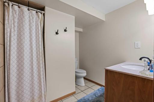 Owners Suite 3/4 Bathroom