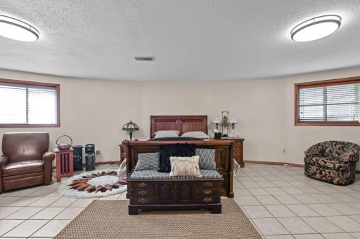Owners suite 2 walk in closets