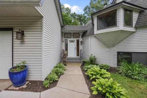 Welcome Home to 17345 Kettle River Blvd.