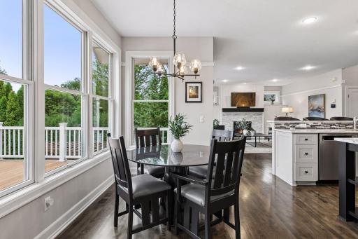 3300 Crestmoor Bay, Woodbury, MN 55125