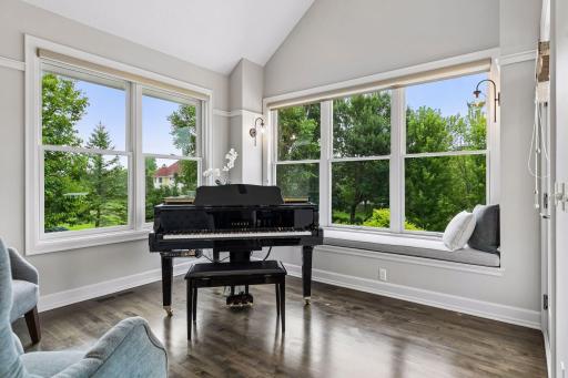 3300 Crestmoor Bay, Woodbury, MN 55125