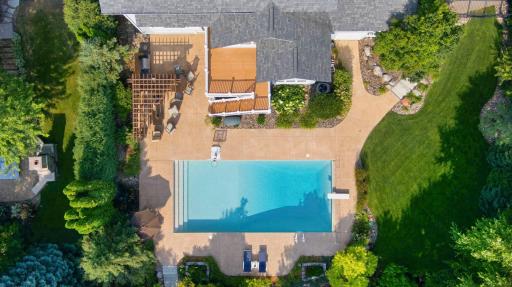 3300 Crestmoor Bay, Woodbury, MN 55125