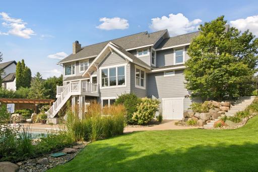 3300 Crestmoor Bay, Woodbury, MN 55125
