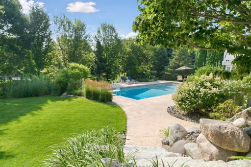 3300 Crestmoor Bay, Woodbury, MN 55125