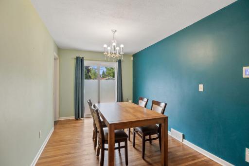 2812 30th Avenue NE, Minneapolis, MN 55418
