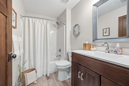 126 Detroit Avenue SE, Hutchinson, MN 55350