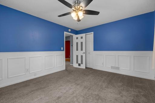 181 91st Lane NE, Minneapolis, MN 55434