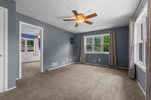 181 91st Lane NE, Minneapolis, MN 55434