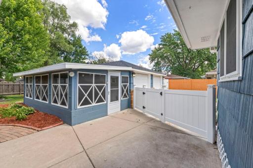 181 91st Lane NE, Minneapolis, MN 55434